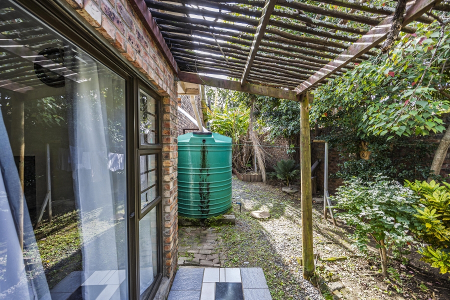 4 Bedroom Property for Sale in Nahoon Valley Park Eastern Cape